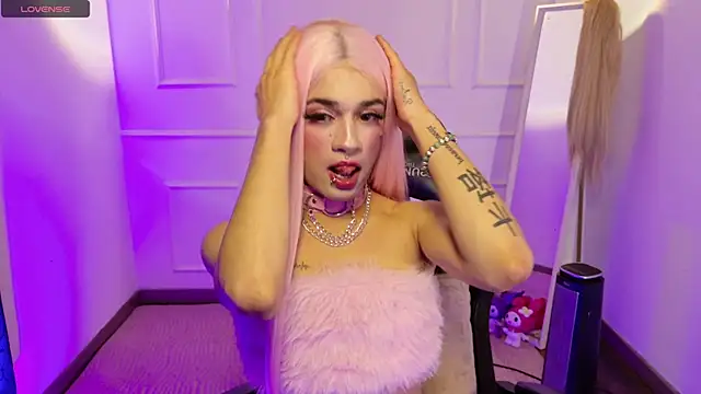 chloe ember online show from November 11, 5:46 am