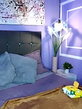 Snapshot of brandi_bae1 chatting on June 10, 2:29 pm brandi bae1 online show from June 10, 2:29 pm