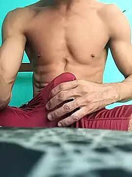 Snapshot of Brayanellatino chatting on February 21, 6:54 pm Brayanellatino online show from February 21, 6:54 pm