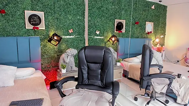 Linagh  online show from December 16, 11:36 am