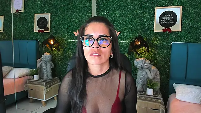 Linagh  online show from October 29, 11:42 am