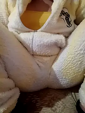 Mroma89six online show from January 11, 5:53 pm