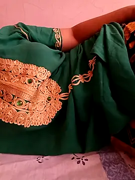 Mroma89six online show from November 20, 2:18 pm