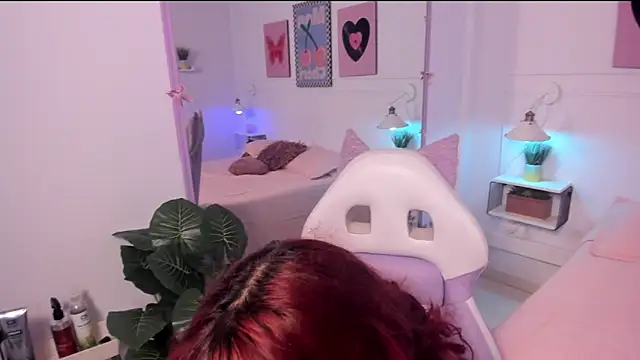 Zoe Lynch  online show from November 24, 11:54 am