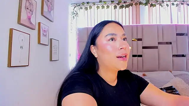 Zoey thompson online show from March 6, 7:53 pm