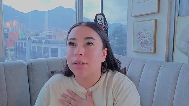 Snapshot of Zoey_thompson chatting on October 30, 2:36 pm Zoey thompson online show from October 30, 2:36 pm