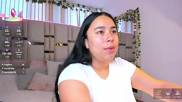 Zoey thompson online show from February 21, 8:44 pm