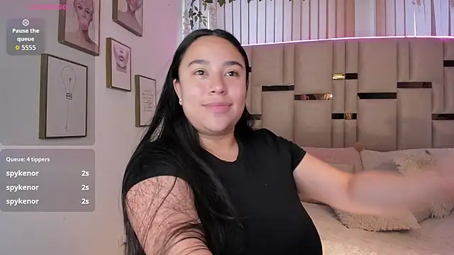 Zoey thompson online show from March 16, 9:06 pm