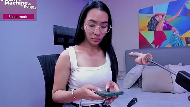 lucyy liiuu online show from September 29, 1:06 pm