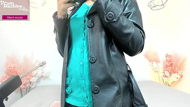 lucyy liiuu online show from September 26, 1:07 pm