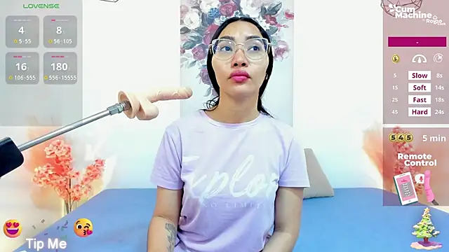 lucyy liiuu online show from November 28, 2:17 pm