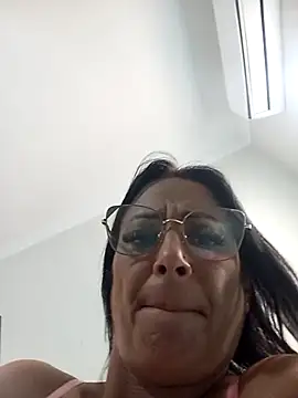 Snapshot of jadecristina chatting on February 10, 2:49 pm jadecristina online show from February 10, 2:49 pm