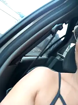 Snapshot of jadecristina chatting on February 26, 11:21 am jadecristina online show from February 26, 11:21 am