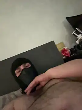 bigdillas7 online show from February 11, 1:27 am