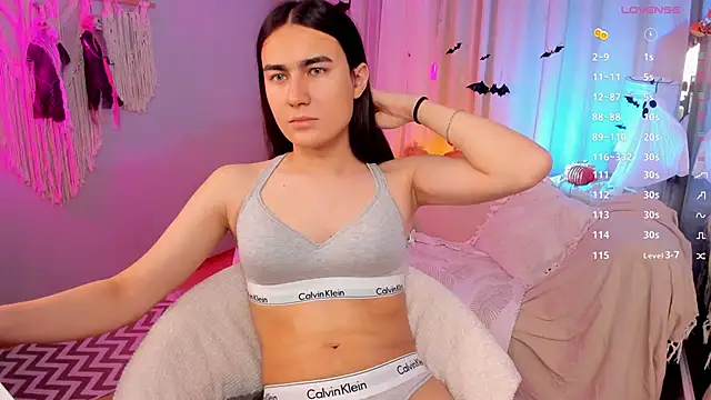 HeyAlena online show from October 25, 11:09 am