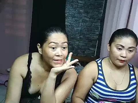 Snapshot of hotpinay_sweet85 chatting on October 29, 2:21 am hotpinay sweet85 online show from October 29, 2:21 am