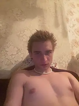 Snapshot of ChoiringMatchup chatting on October 31, 9:11 pm ChoiringMatchup online show from October 31, 9:11 pm