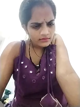 Sofia kuuu online show from November 4, 6:50 am