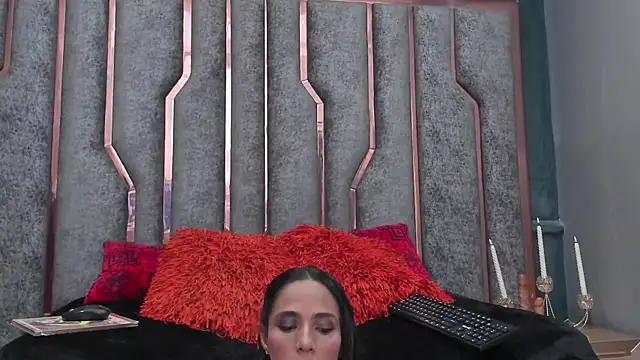 SienaFacchini online show from November 29, 3:56 pm