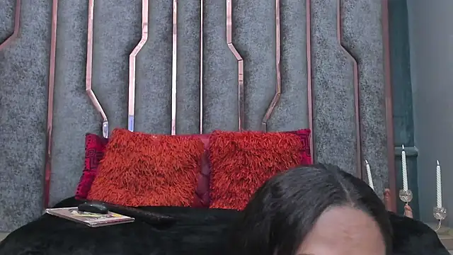 SienaFacchini online show from November 30, 6:52 pm