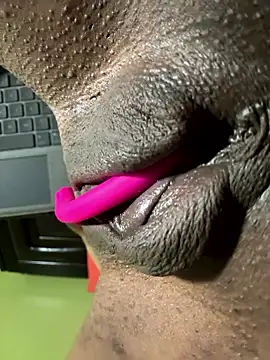 goddessfeettt online show from January 14, 9:46 am