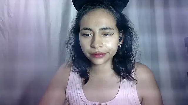 Anabelhotxx16 online show from October 6, 2:13 am