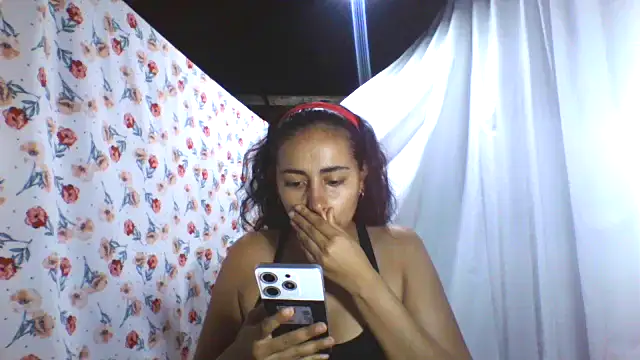 Anabelhotxx16 online show from September 13, 4:23 am