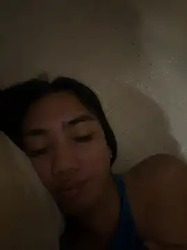 Side Chick online show from June 4, 7:29 pm