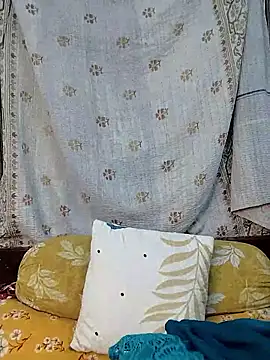 Cute-Janvi-5 online show from January 11, 6:04 pm