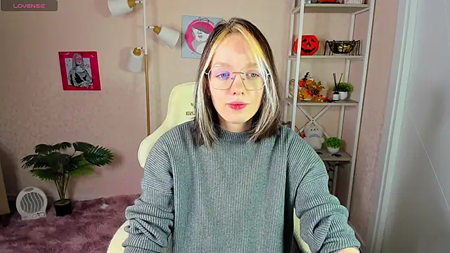 R0cket bunny online show from November 21, 1:04 am