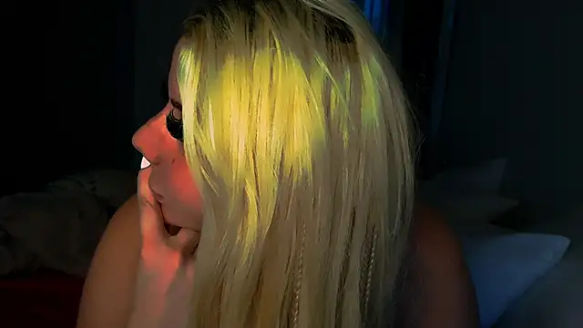 TiaDoll online show from November 29, 12:11 am