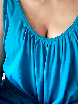 Snapshot of Mon-Shot9 chatting on September 28, 1:56 am Mon-Shot9 online show from September 28, 1:56 am