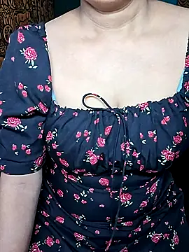 Snapshot of Mon-Shot9 chatting on September 19, 9:08 pm Mon-Shot9 online show from September 19, 9:08 pm