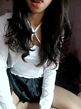 chau1 online show from June 2, 8:20 pm