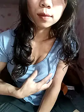 chau1 online show from May 12, 3:40 pm