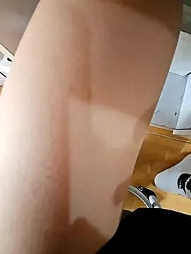 Nail Yummy online show from November 3, 3:12 am