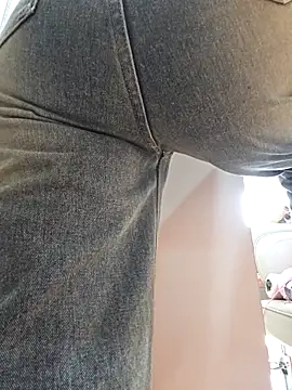 Nail Yummy online show from April 24, 8:49 am
