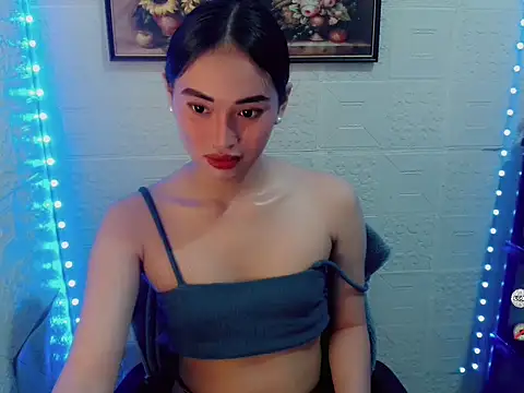 Snapshot of lovelysassy chatting on October 31, 1:30 pm lovelysassy online show from October 31, 1:30 pm