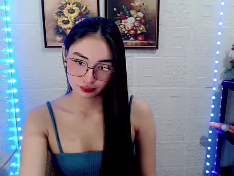 Snapshot of lovelysassy chatting on October 14, 2:07 pm lovelysassy online show from October 14, 2:07 pm