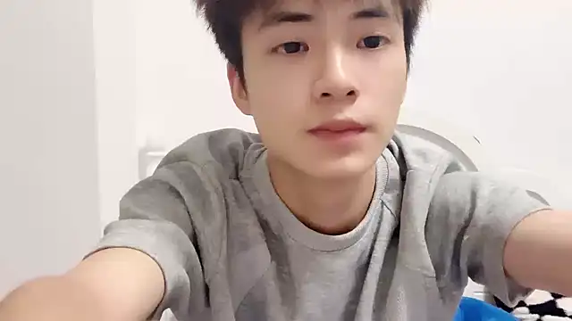 linger2563 online show from September 25, 11:49 am