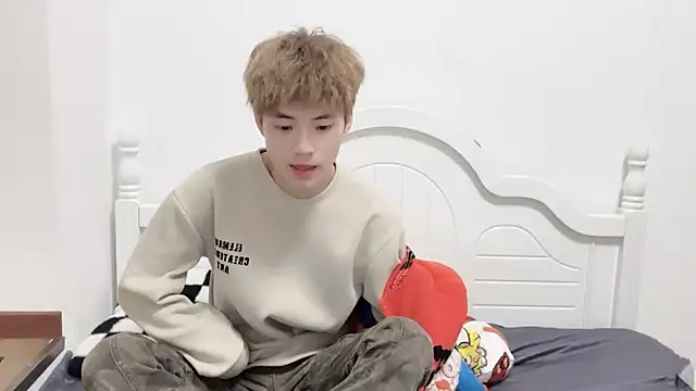 linger2563 online show from October 30, 2:04 pm