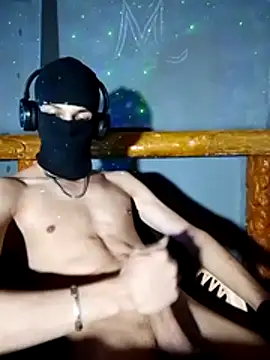 AnthonyDida online show from December 17, 1:38 pm