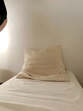 Fformesx online show from November 8, 10:30 am