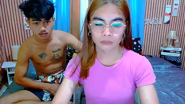 mikhaylahanderson online show from November 3, 3:23 am