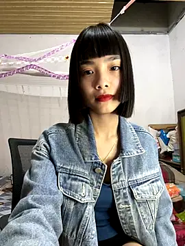 andymi1 online show from October 4, 3:08 am