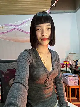 andymi1 online show from February 26, 1:33 pm