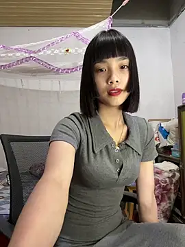 andymi1 online show from September 10, 1:54 pm