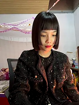 andymi1 online show from December 19, 7:44 am