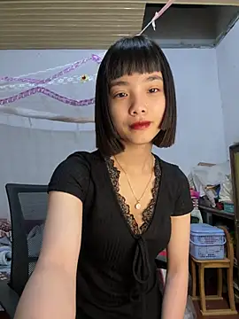 andymi1 online show from April 23, 1:45 am