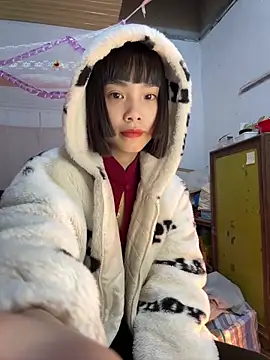 andymi1 online show from February 14, 2:23 am